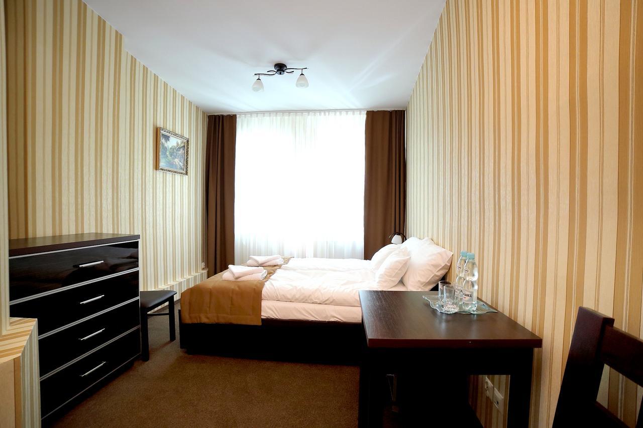 Zajazd Mońki Exterior foto